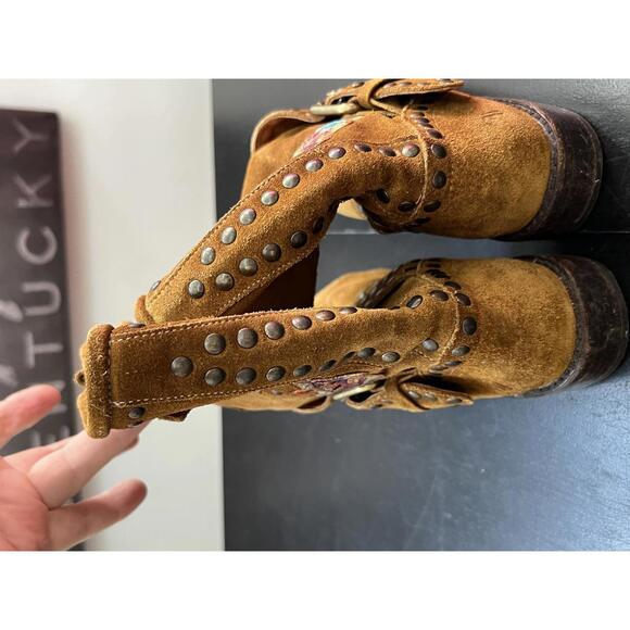 Frye Women's Nat Embroidered Flower Embellished Suede Boots - 7 - Picture 5 of 8